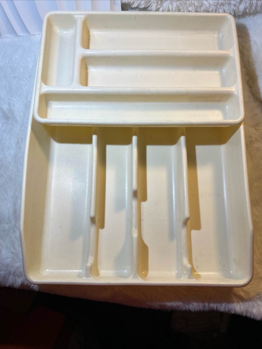 Vintage Rubbermaid 0521 - 0522 Silverware Trays Almond Color 7 Slots 4 Slots